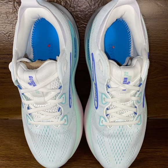 Brooks Glycerin GTS 22 women’s shoe size 7.5 wide read - Picture 10 of 15